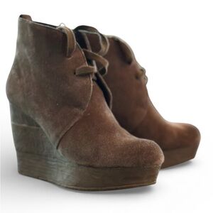 Sbicca Women's Khaki Wedge Booties